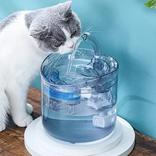 FUENTE DE AGUA PARA MASCOTAS