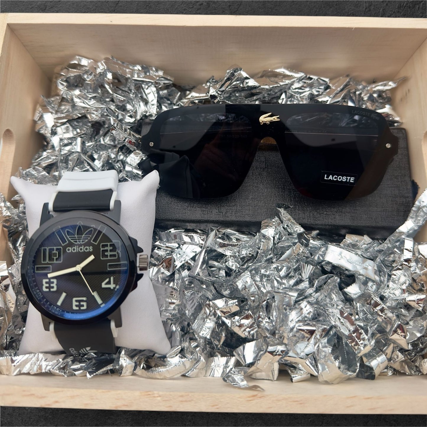 COMBO RELOJ ADIDAS R2 + GAFAS